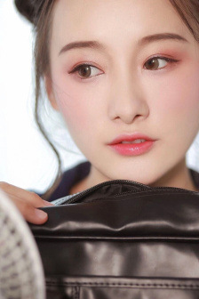 打赌输了答应任何条件